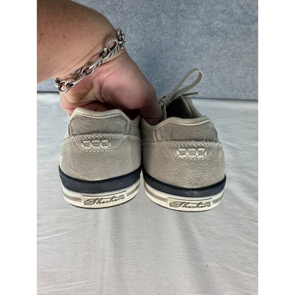 Sketchers Men's sz 11 Relaxed Fit Memory Foam NWT Neutral Canvas Suede Sneaker - Picture 3 of 9
